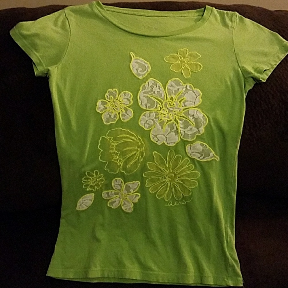 Aeropostale t shirt